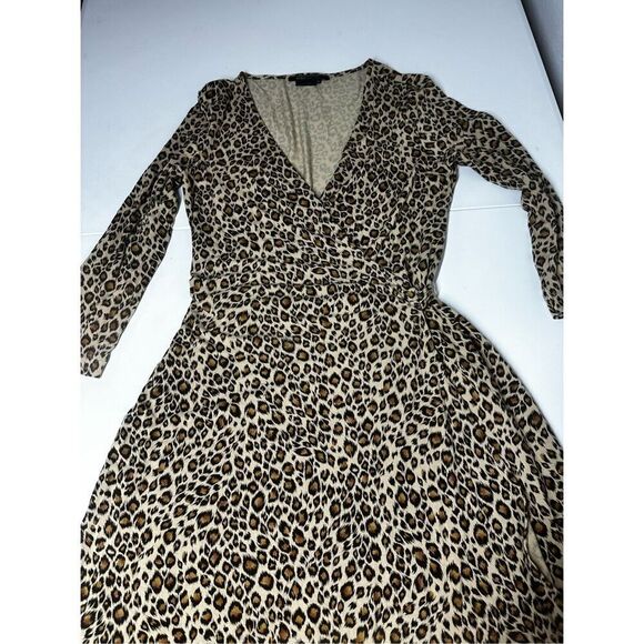 BCBG Maxazria Bohemian Cheetah Print Wrap Dress Size M - Picture 8 of 16